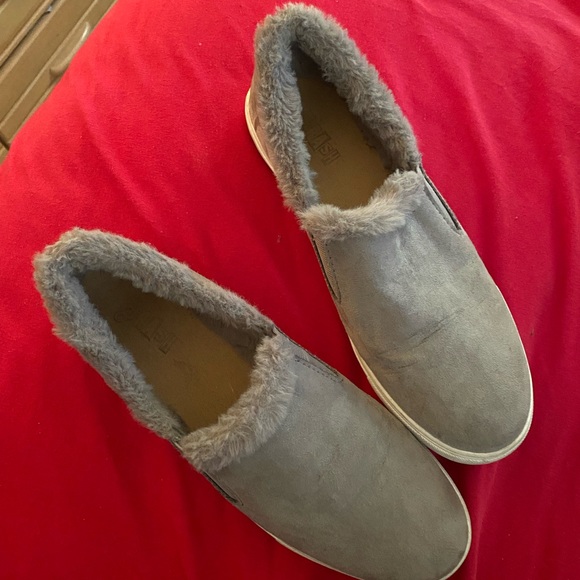 Brash Slip on Sneakers - Picture 2 of 2